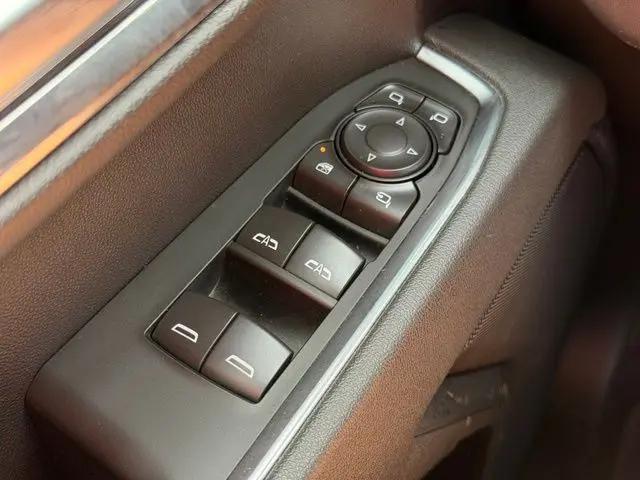 2026 GMC Sierra 1500 Crew Cab, Short Bed, SLT, RWD