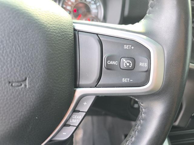2020 Ram 1500 Big Horn Crew Cab 4x4 5'7" Box