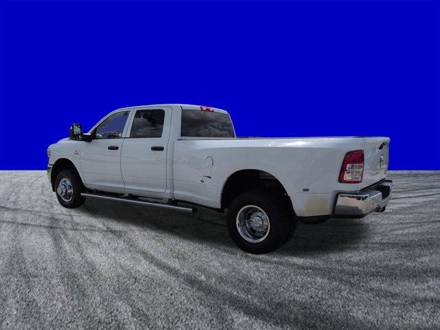 2023 Ram 3500 Tradesman Crew Cab 4x4 8 Box