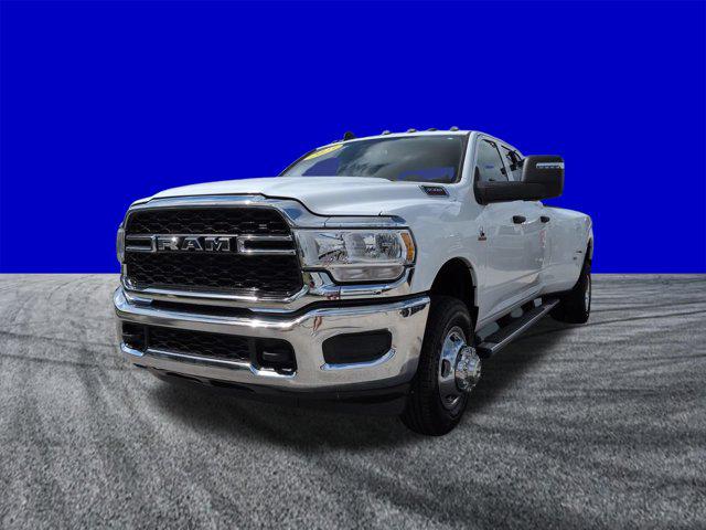 2023 Ram 3500 Tradesman Crew Cab 4x4 8 Box