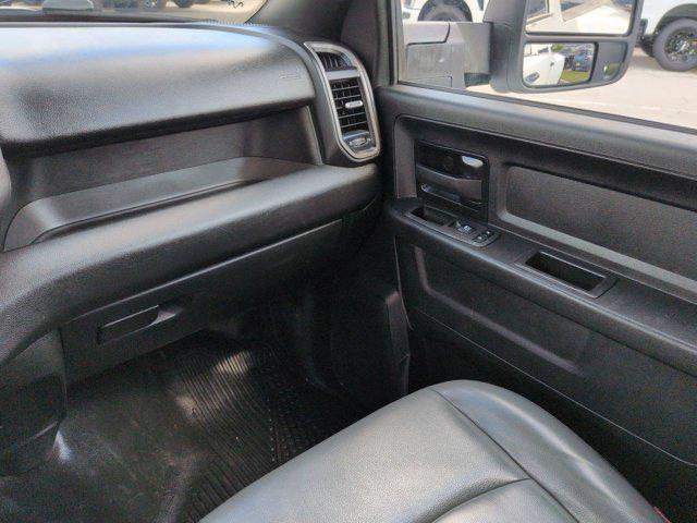 2023 Ram 3500 Tradesman Crew Cab 4x4 8 Box