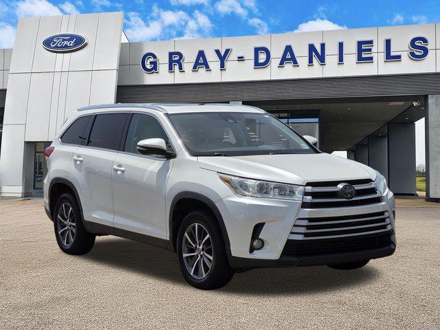 2019 Toyota Highlander XLE for sale in Brandon, MS