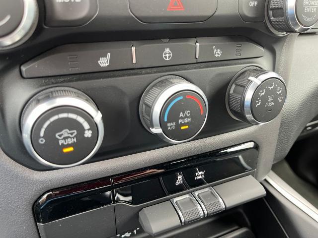 2023 Ram 1500 Big Horn Crew Cab 4x4 57 Box