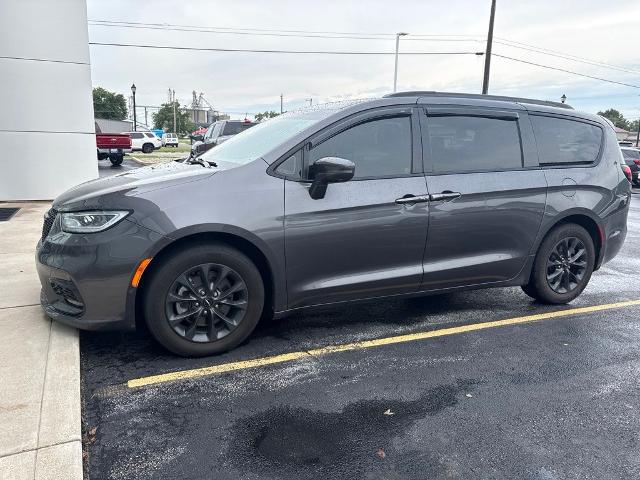 2021 Chrysler Pacifica Touring L for sale near Celina, OH