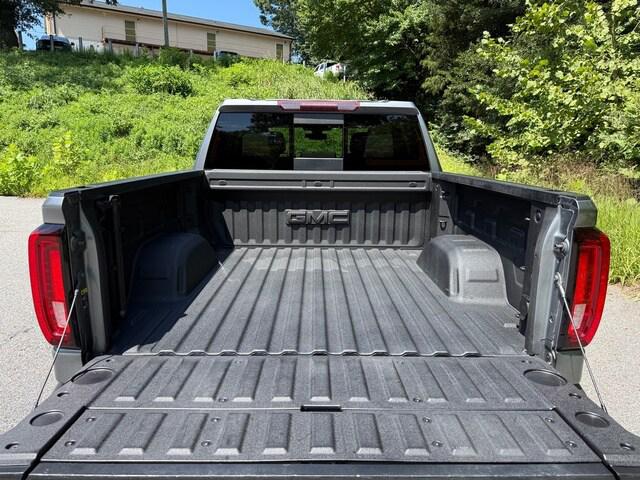 2021 GMC Sierra 1500 4WD Crew Cab Short Box SLT