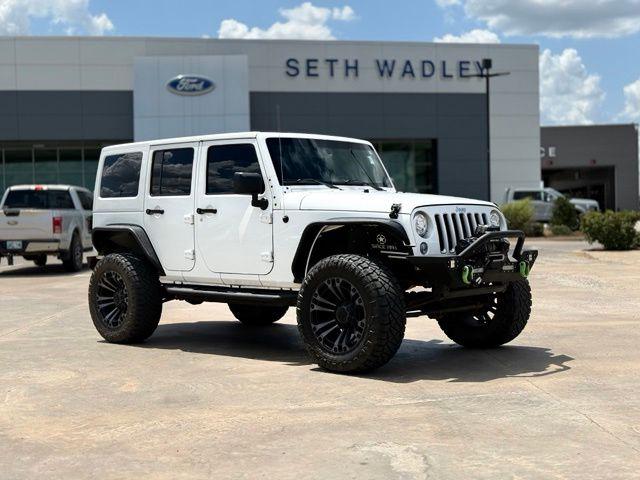 2018 Jeep Wrangler JK Unlimited Sahara 4x4 for sale in Pauls Valley, OK