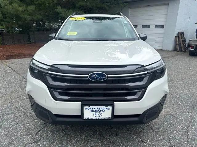 2025 Subaru Forester Limited Hybrid