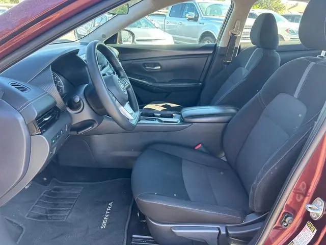 2023 Nissan Sentra SV Xtronic CVT