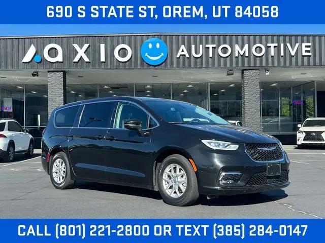 2023 Chrysler Pacifica Touring L for sale in Sandy, UT