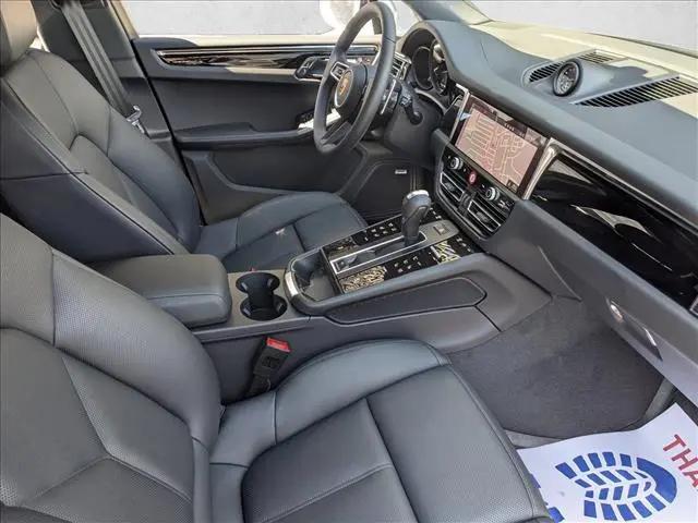 2026 Porsche Macan T