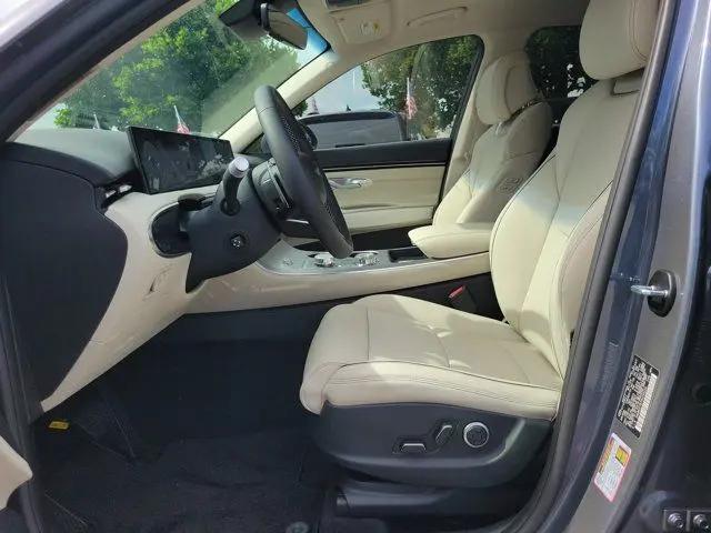 2027 Genesis GV70 2.5T Advanced