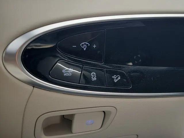 2027 Genesis GV70 2.5T Advanced