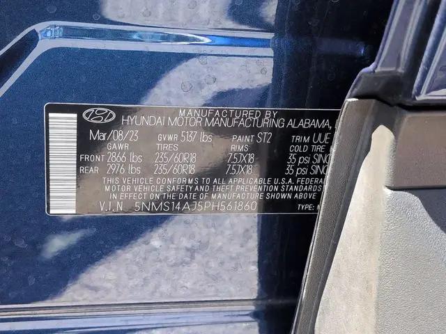 2023 Hyundai Santa Fe SE