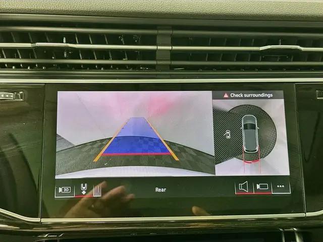 2025 Audi Q7 Premium Plus 55 TFSI quattro Tiptronic