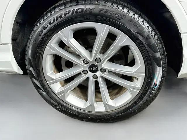 2025 Audi Q7 Premium Plus 55 TFSI quattro Tiptronic