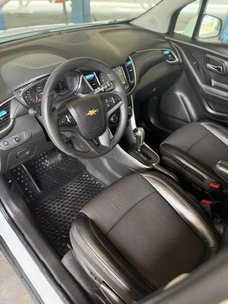 2021 Chevrolet Trax FWD LT