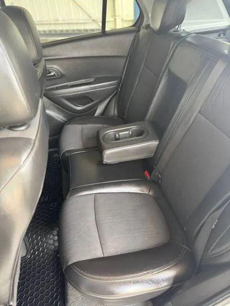 2021 Chevrolet Trax FWD LT