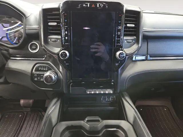 2022 Ram 1500 Limited Crew Cab 4x4 57 Box