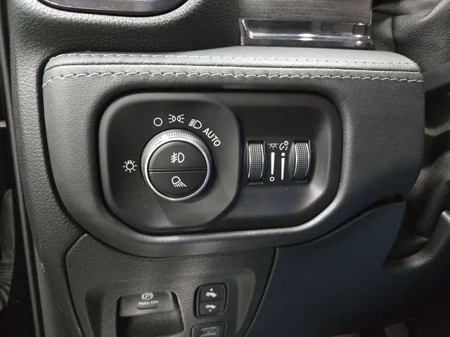 2022 Ram 1500 Limited Crew Cab 4x4 57 Box