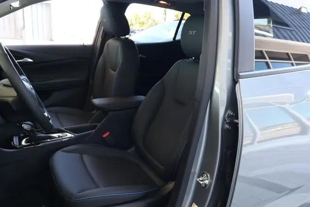 2026 Buick Encore GX Sport Touring FWD