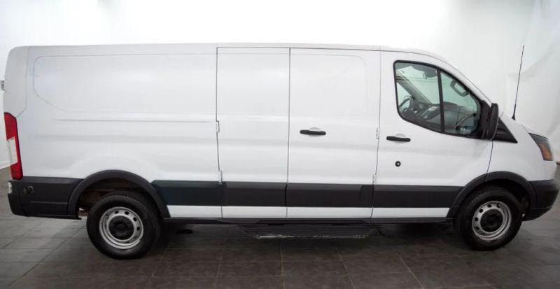2018 Ford Transit w/60/40 Side Door w/LWB