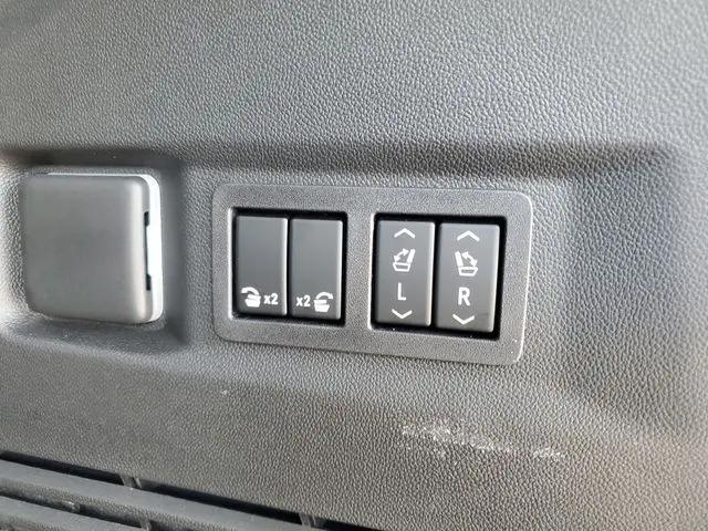 2026 GMC Yukon 4WD AT4 Ultimate
