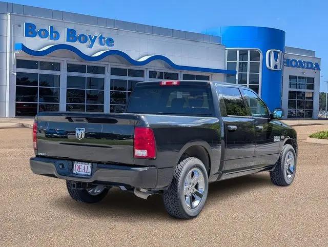 2018 Ram 1500 Express Crew Cab 4x2 57 Box