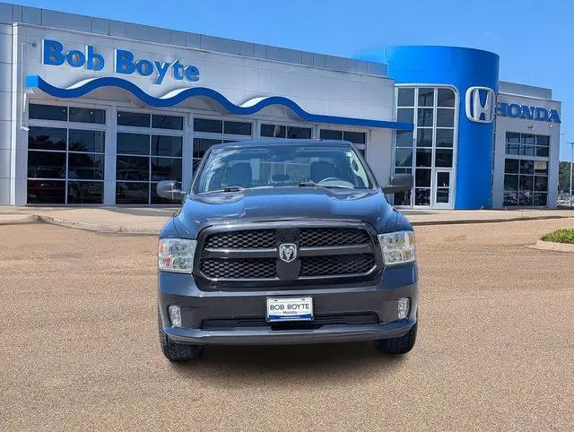 2018 Ram 1500 Express Crew Cab 4x2 57 Box
