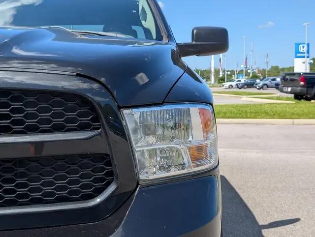 2018 Ram 1500 Express Crew Cab 4x2 57 Box