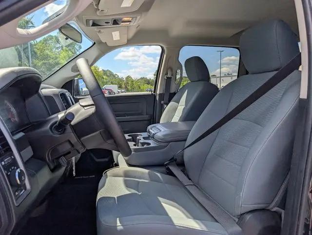 2018 Ram 1500 Express Crew Cab 4x2 57 Box