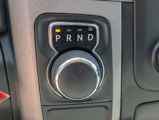 2018 Ram 1500 Express Crew Cab 4x2 57 Box