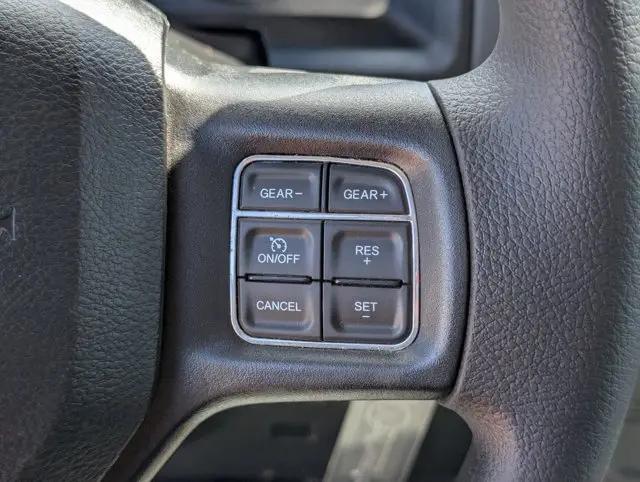 2018 Ram 1500 Express Crew Cab 4x2 57 Box