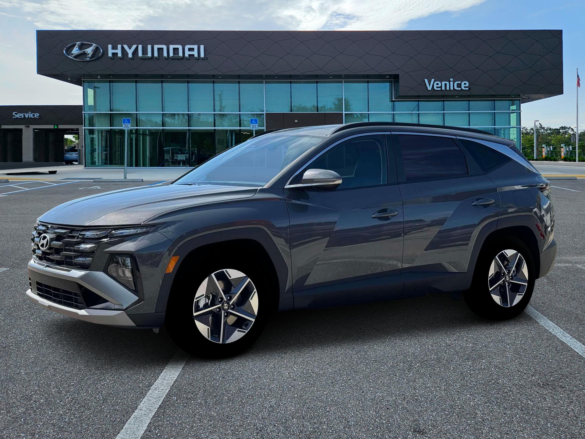 2026 Hyundai TUCSON SEL Premium FWD - Image 2