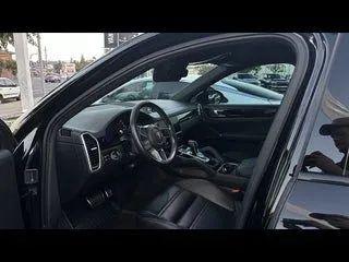 2023 Porsche Cayenne S Platinum Edition