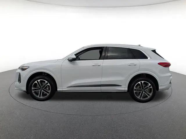 2026 Audi Q5 Premium Plus TFSI quattro S tronic