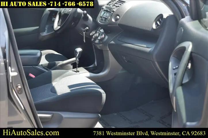 2011 Toyota RAV4 Sport