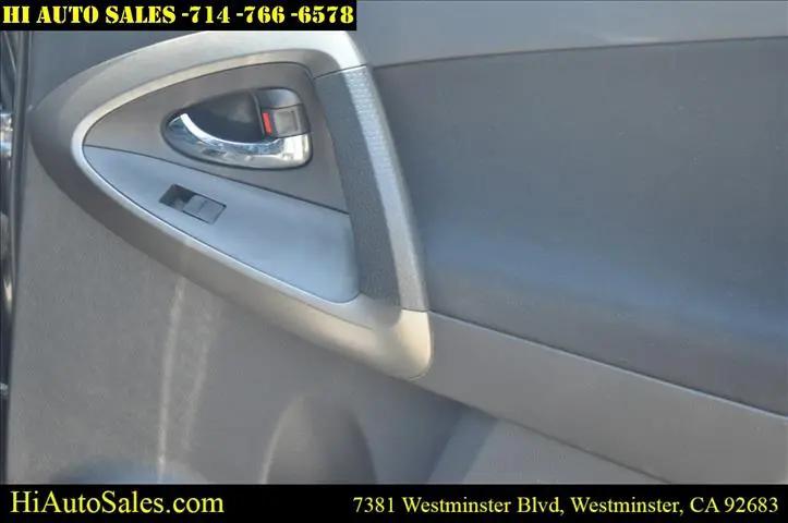 2011 Toyota RAV4 Sport