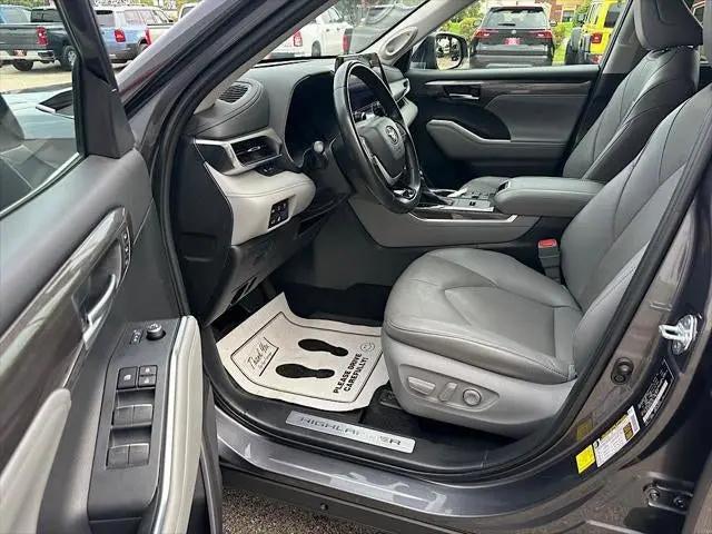 2023 Toyota Highlander Limited