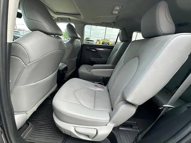 2023 Toyota Highlander Limited