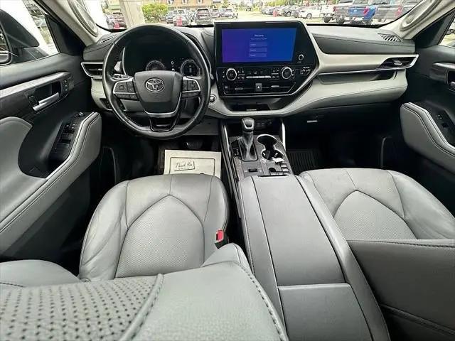 2023 Toyota Highlander Limited