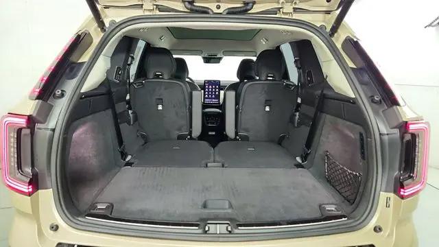 2026 Volvo X 90 Ultra, Twin Motor, Fully electric, 6 Seats
