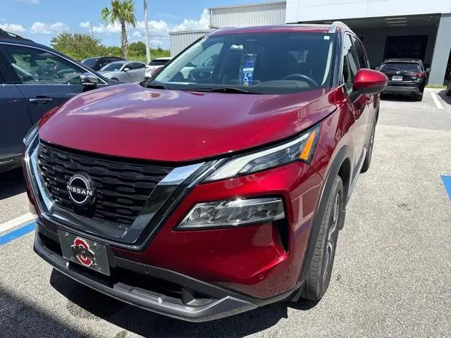 2023 Nissan Rogue SL FWD for sale in Vero Beach, FL