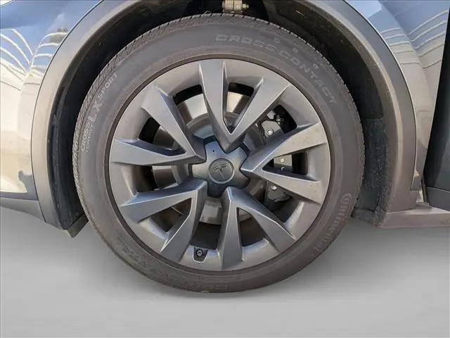 2024 Tesla Model X Long Range