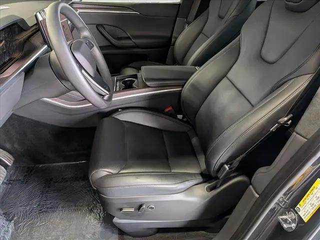 2024 Tesla Model X Long Range