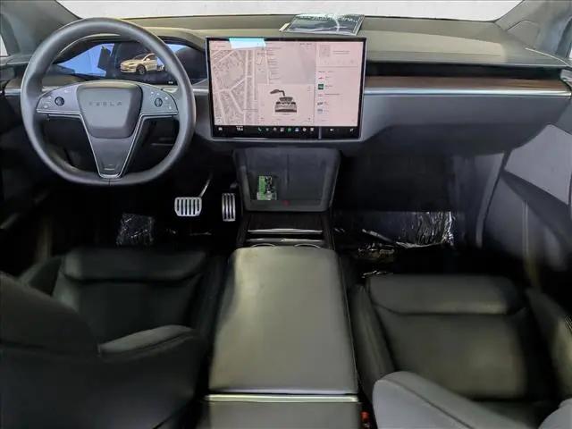 2024 Tesla Model X Long Range