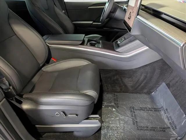 2024 Tesla Model X Long Range