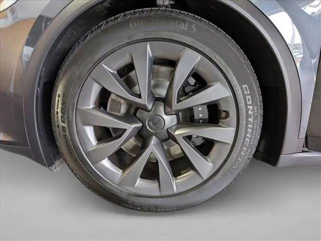 2024 Tesla Model X Long Range