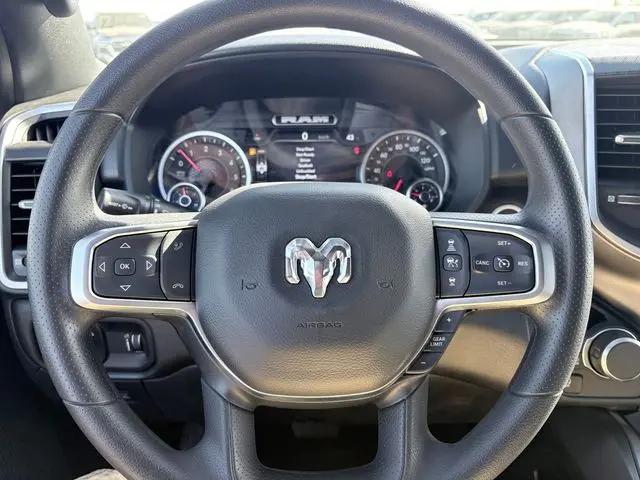 2026 Ram 1500 Express Crew Cab 4x4 57 Box