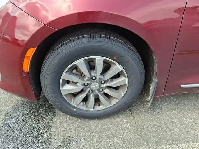 2019 Chrysler Pacifica Touring L Plus