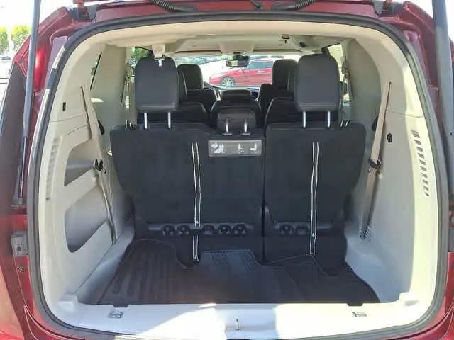 2019 Chrysler Pacifica Touring L Plus